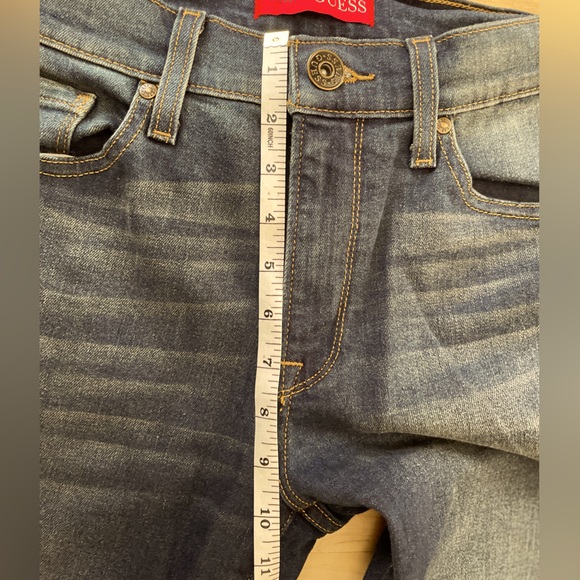 Guess Slim Jeans - Picture 7 of 9